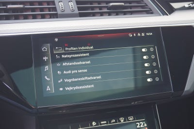 Audi e-tron Black Edition S-line quattro