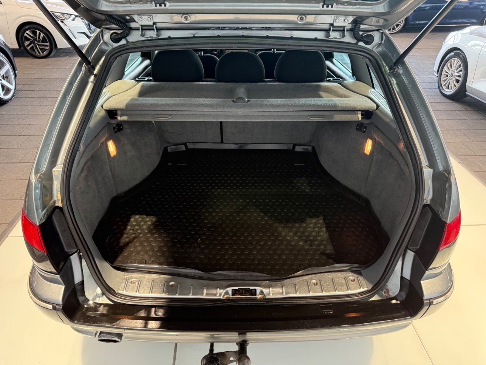 Billede af Peugeot 406 2,0 HDi XS4 stc.
