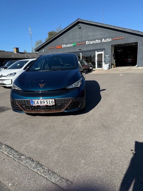 Cupra Born 58 e-Boost Dinamica Pack High