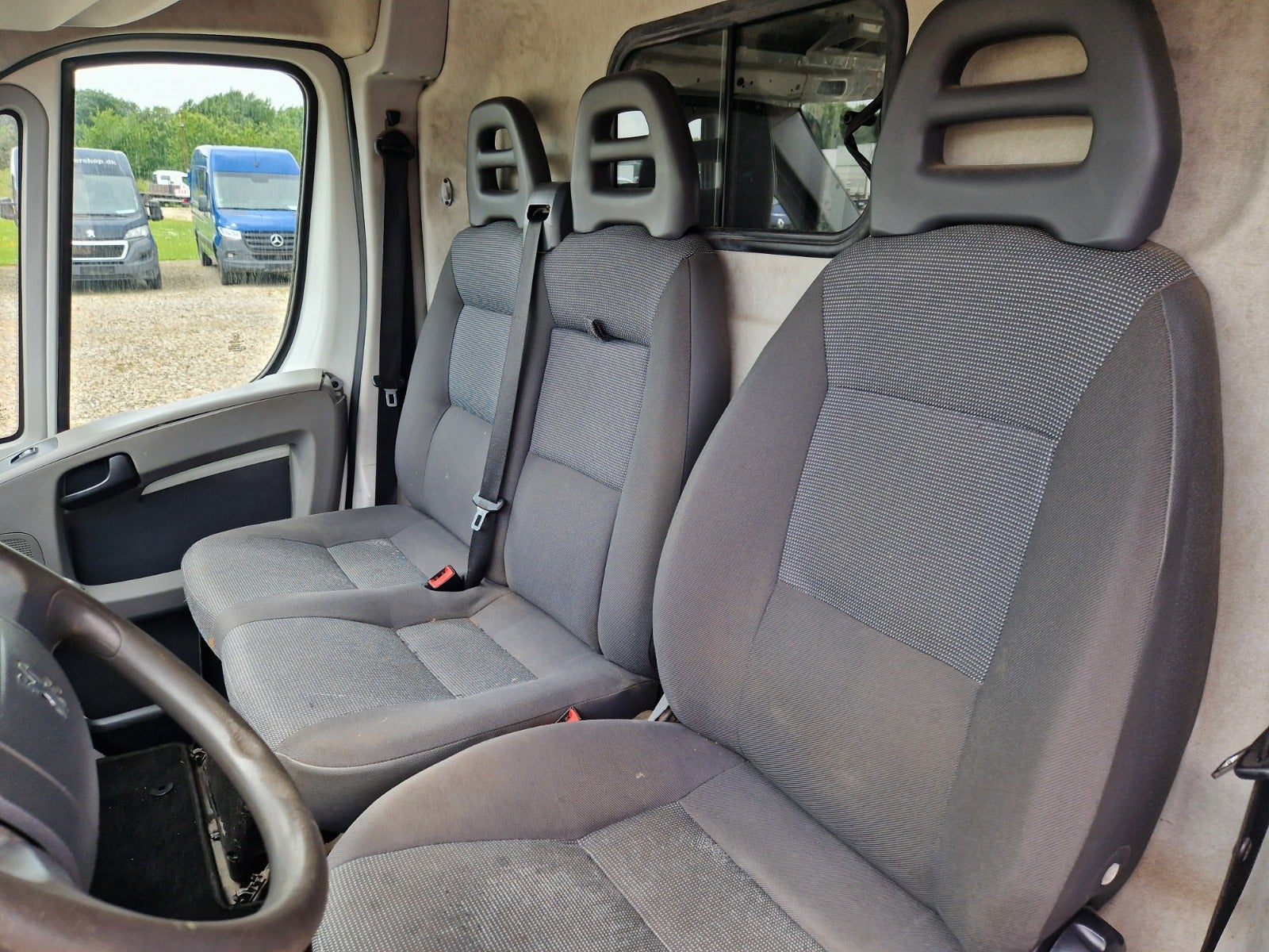 Billede af Peugeot Boxer 330 2,2 HDi 100 Kassevogn L1H1