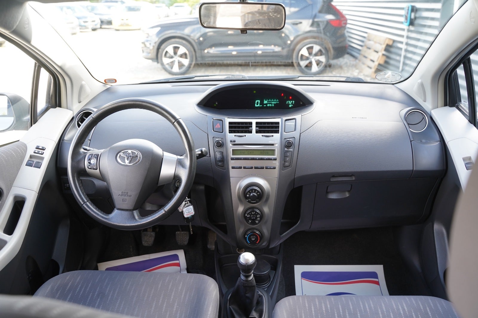 Billede af Toyota Yaris 1,3 T2