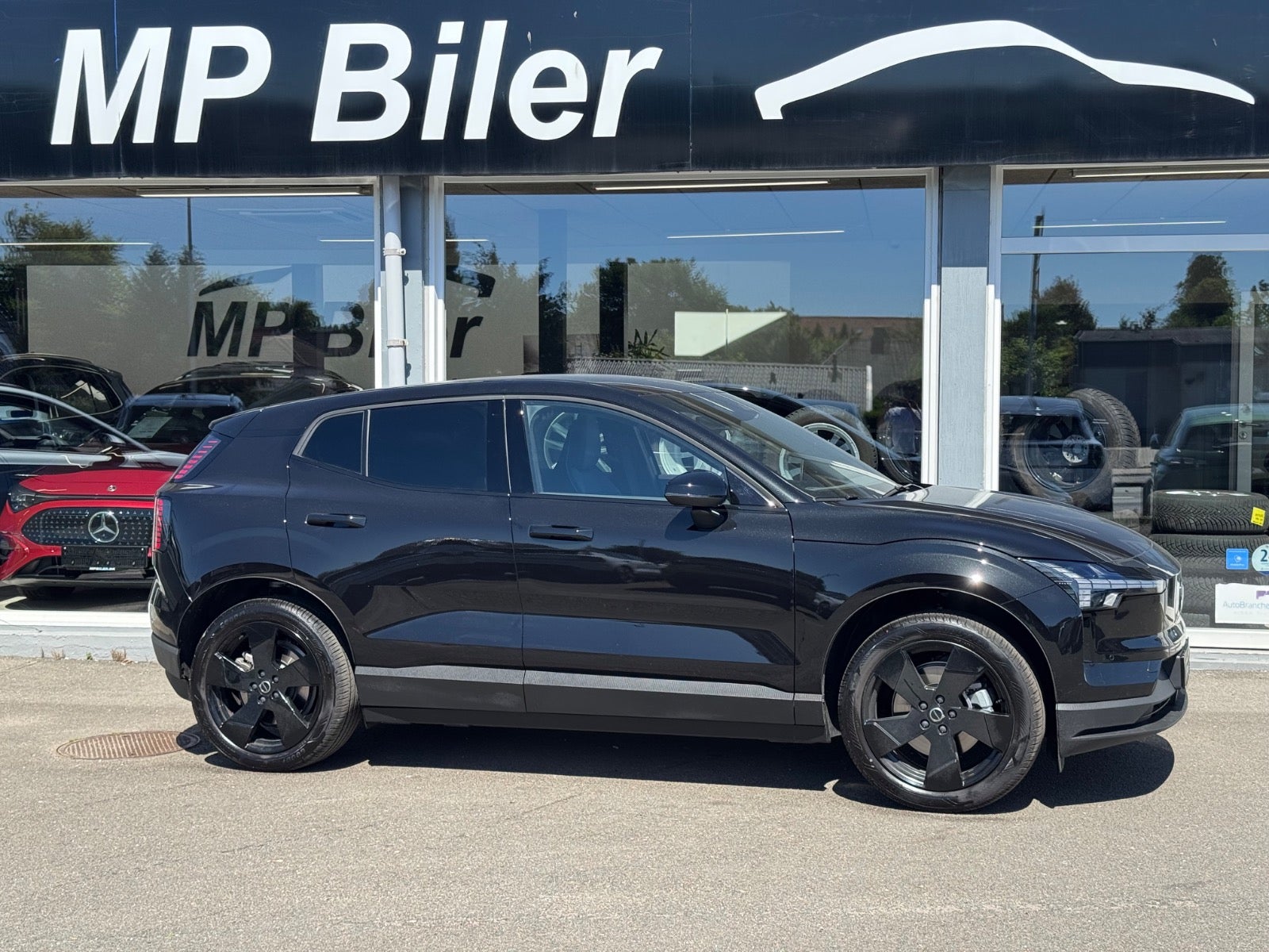 Billede af Volvo EX30  Extended Range Black Edition