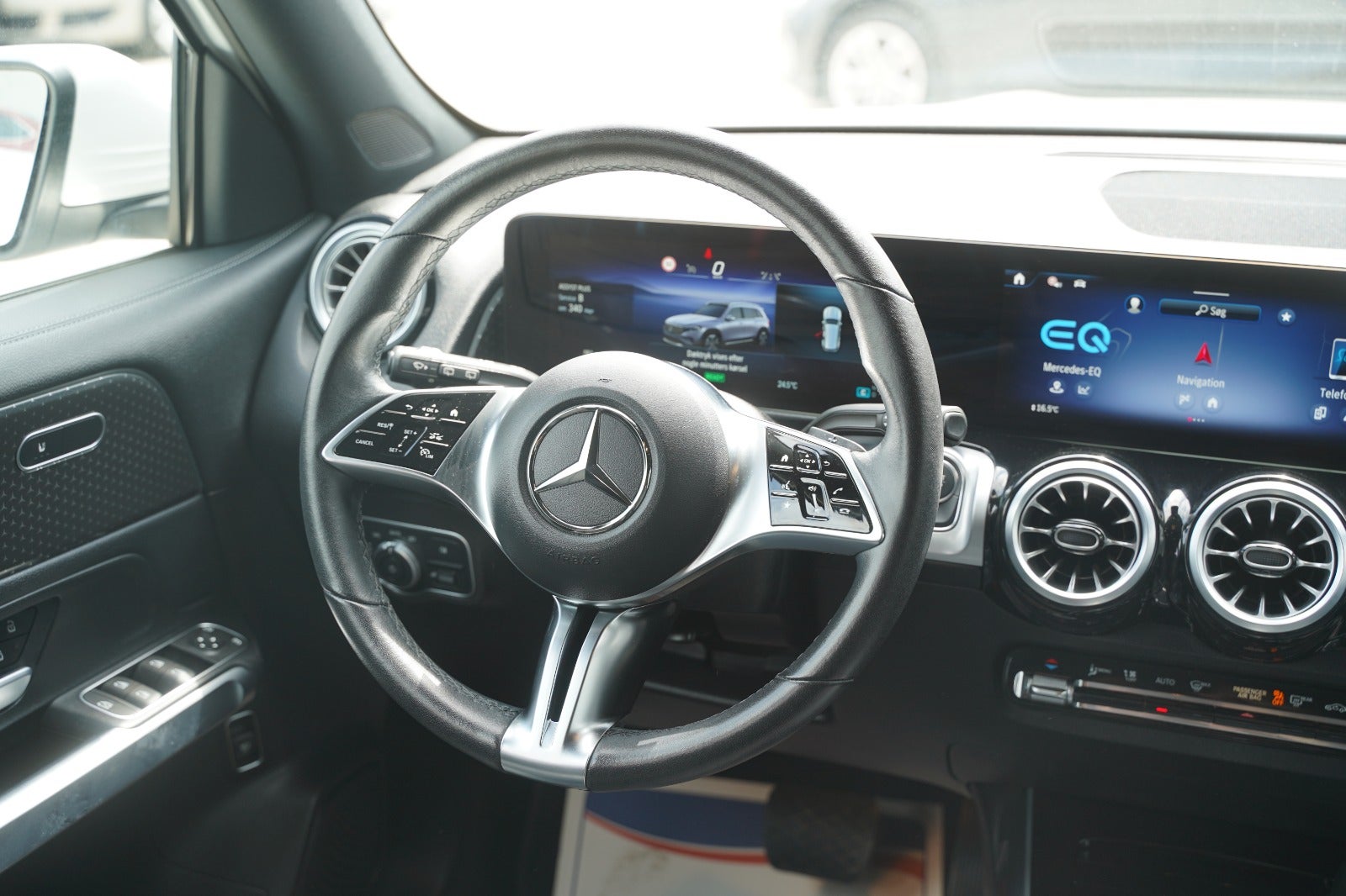 Billede af Mercedes EQB300  Progressive 4Matic