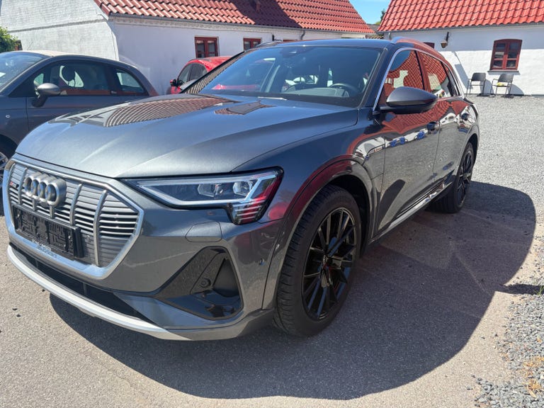 Audi e-tron S-line Prestige quattro