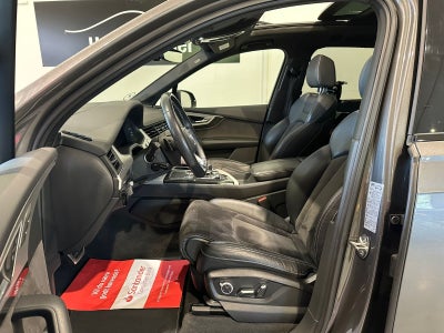 Audi Q7 TDi S-line quattro Tiptr. 7prs
