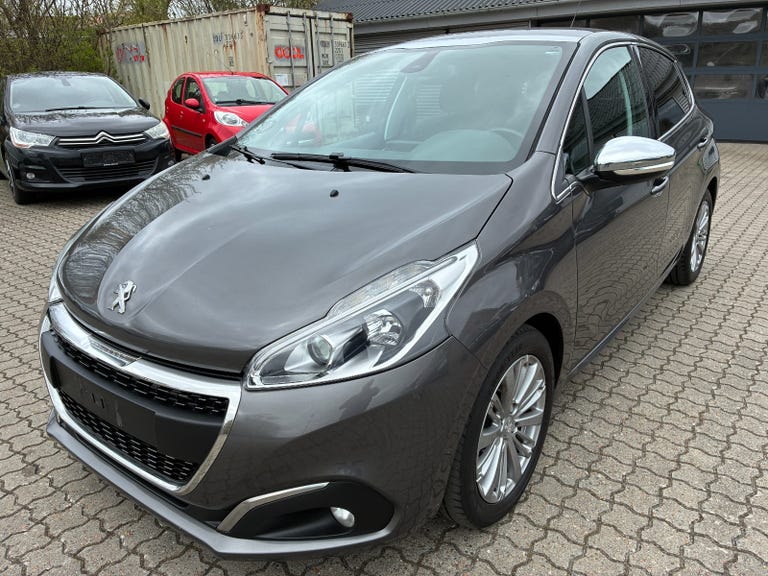 Peugeot 208 BlueHDi 100 Allure Sky