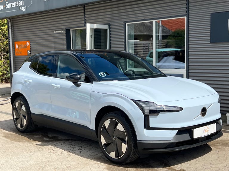Volvo EX30 Extended Range Plus