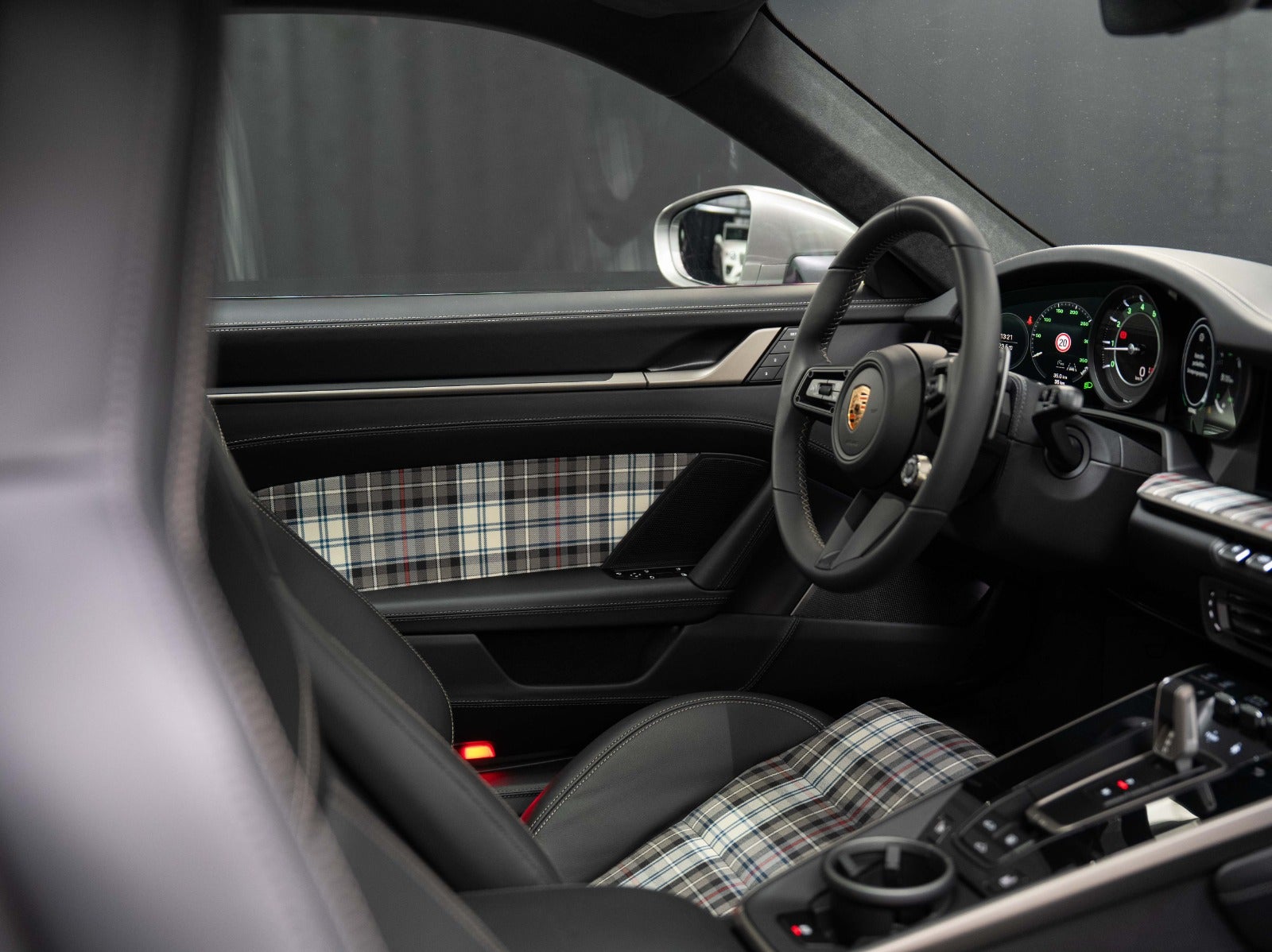 Gallery image 17 of 19