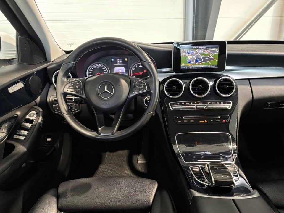 Mercedes C200, Billede 5