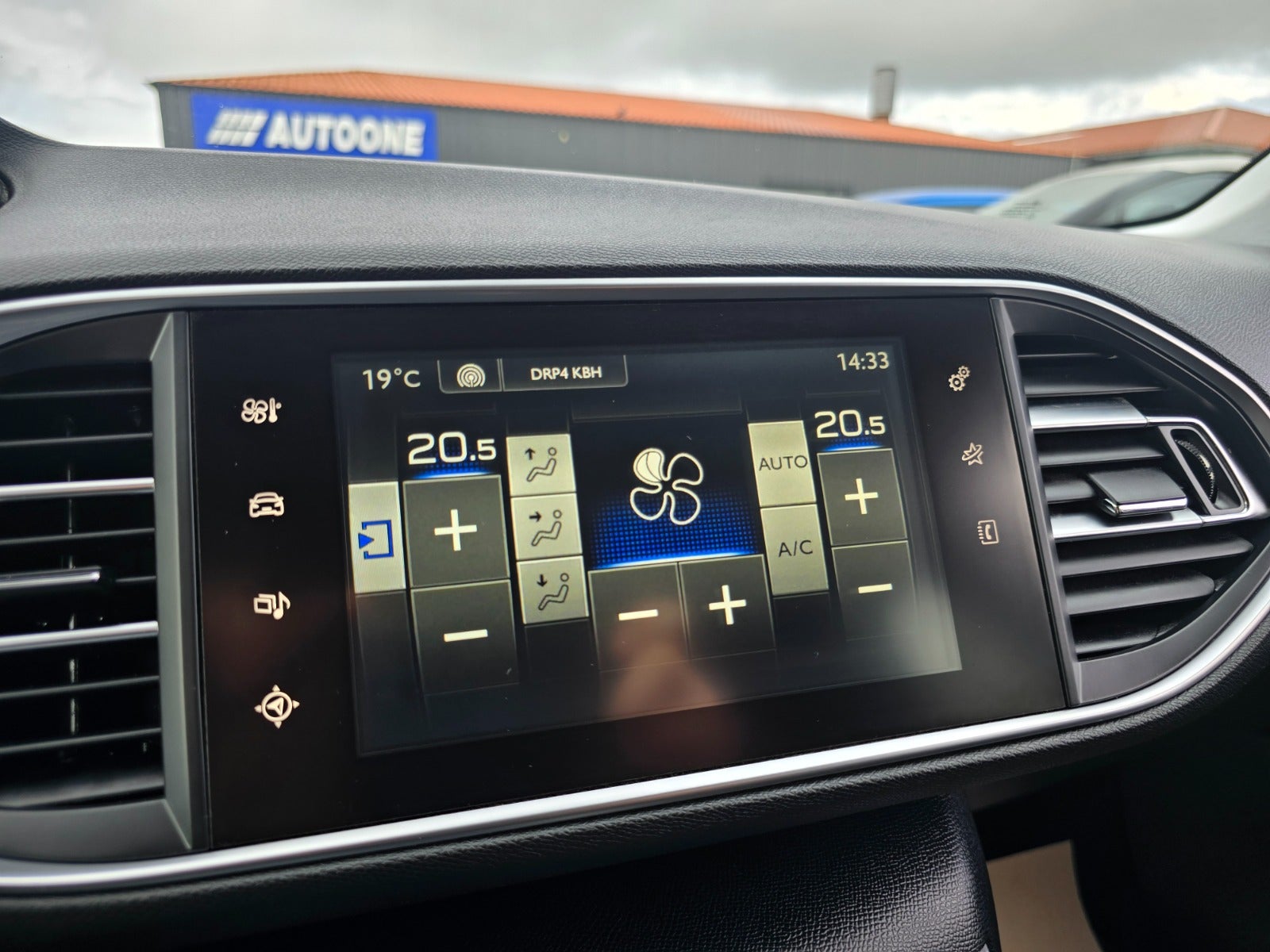 Billede af Peugeot 308 1,6 BlueHDi 120 Style SW