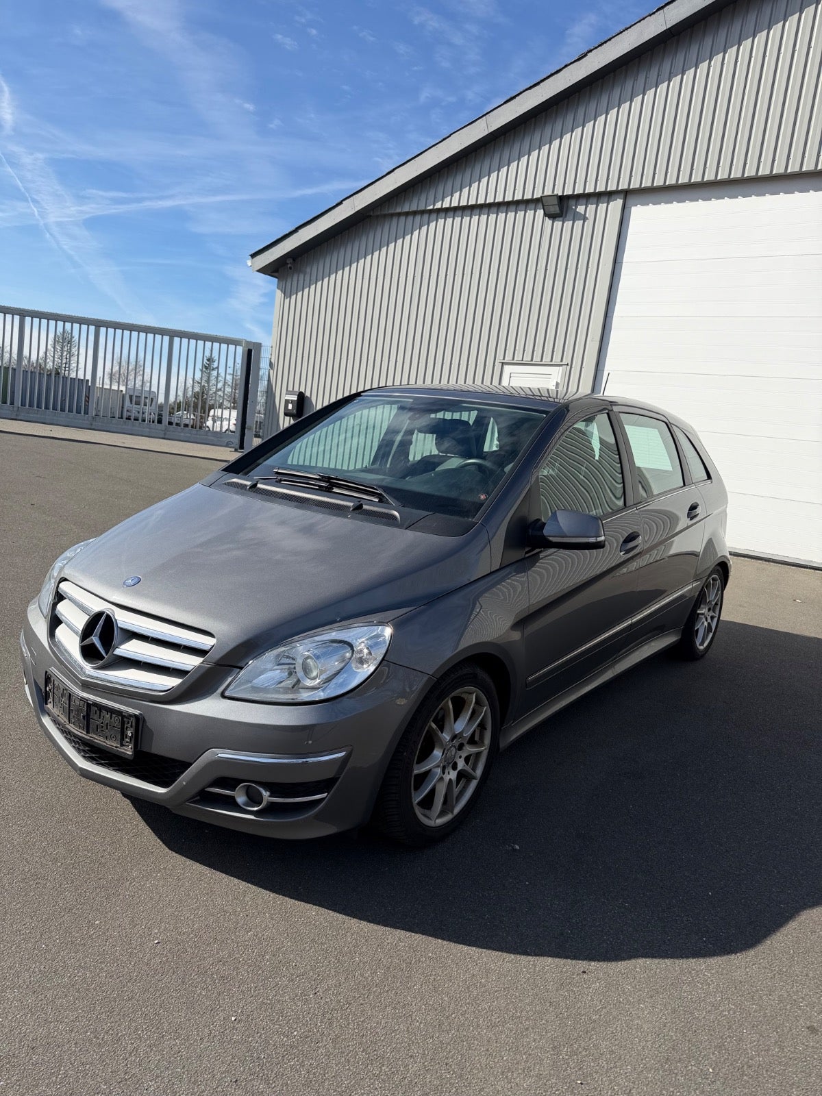 Mercedes B200 CDi - Find den hos Langes Biler i Silkeborg