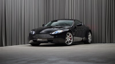 Aston Martin V8 Vantage 4,3 Coupé 2d