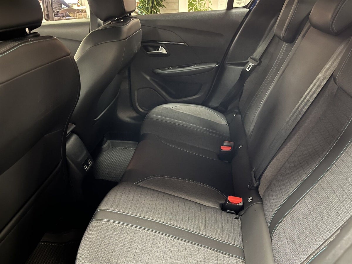 Peugeot 208 PureTech 100 Allure Sky EAT8 billede 8