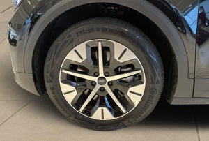 Ford Explorer Select Extended Range