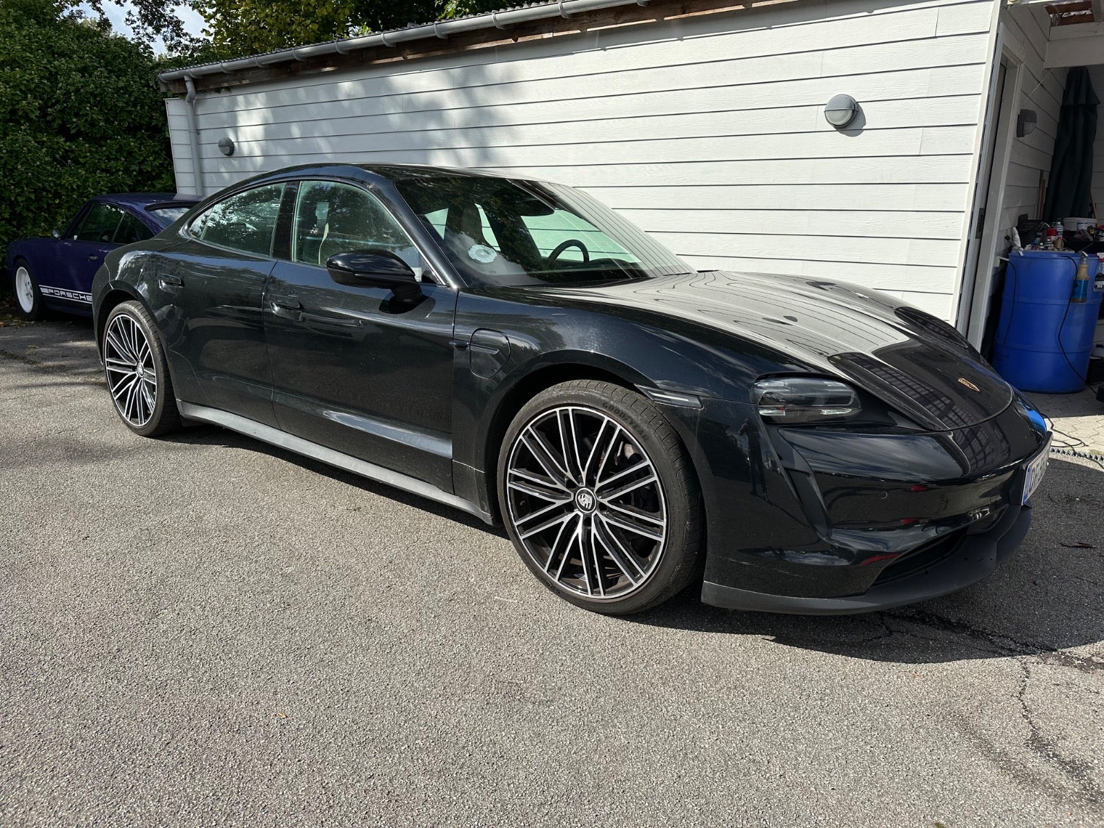 Porsche Taycan Performance+