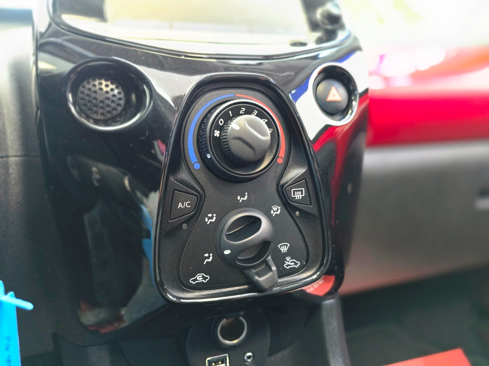 Billede af Toyota Aygo 1,0 VVT-i x-wave Sky
