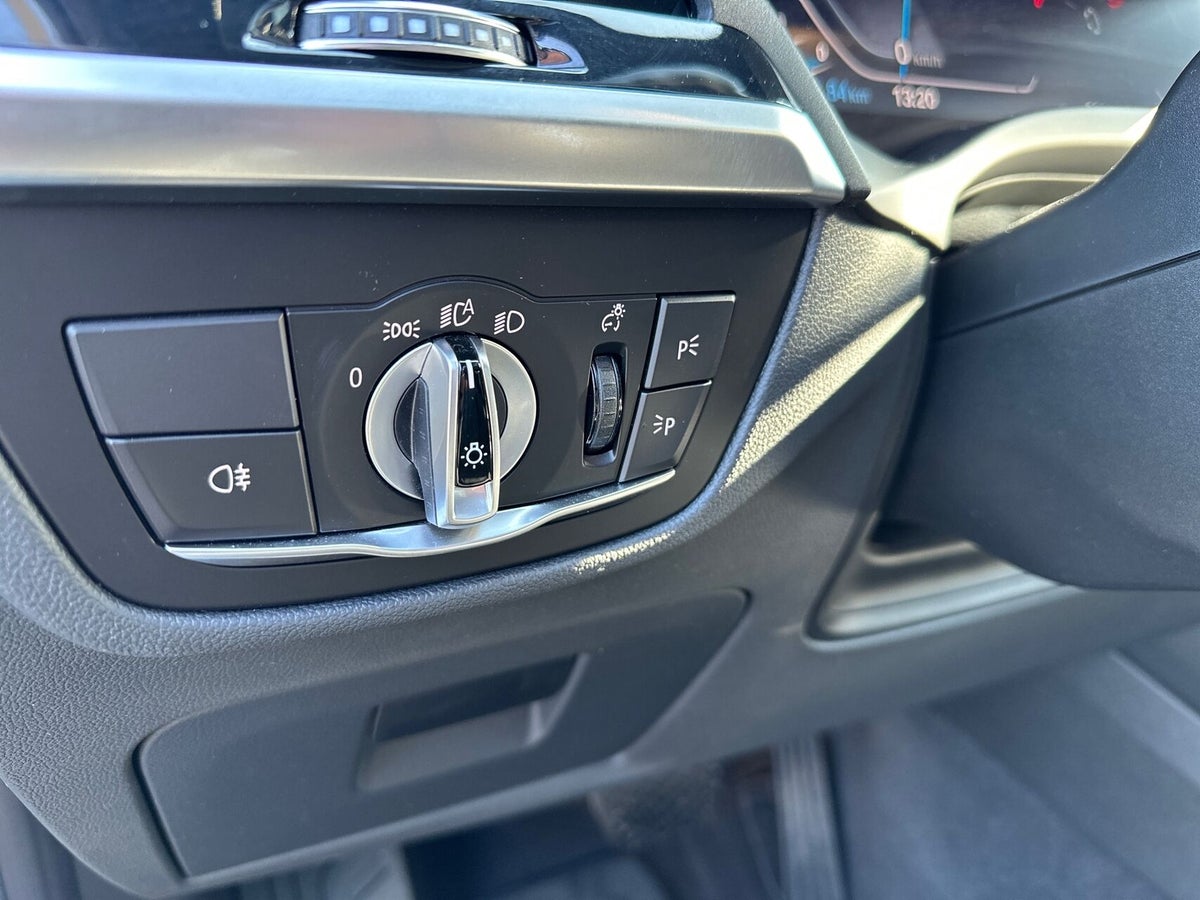 BMW iX3 Charged Plus billede 20