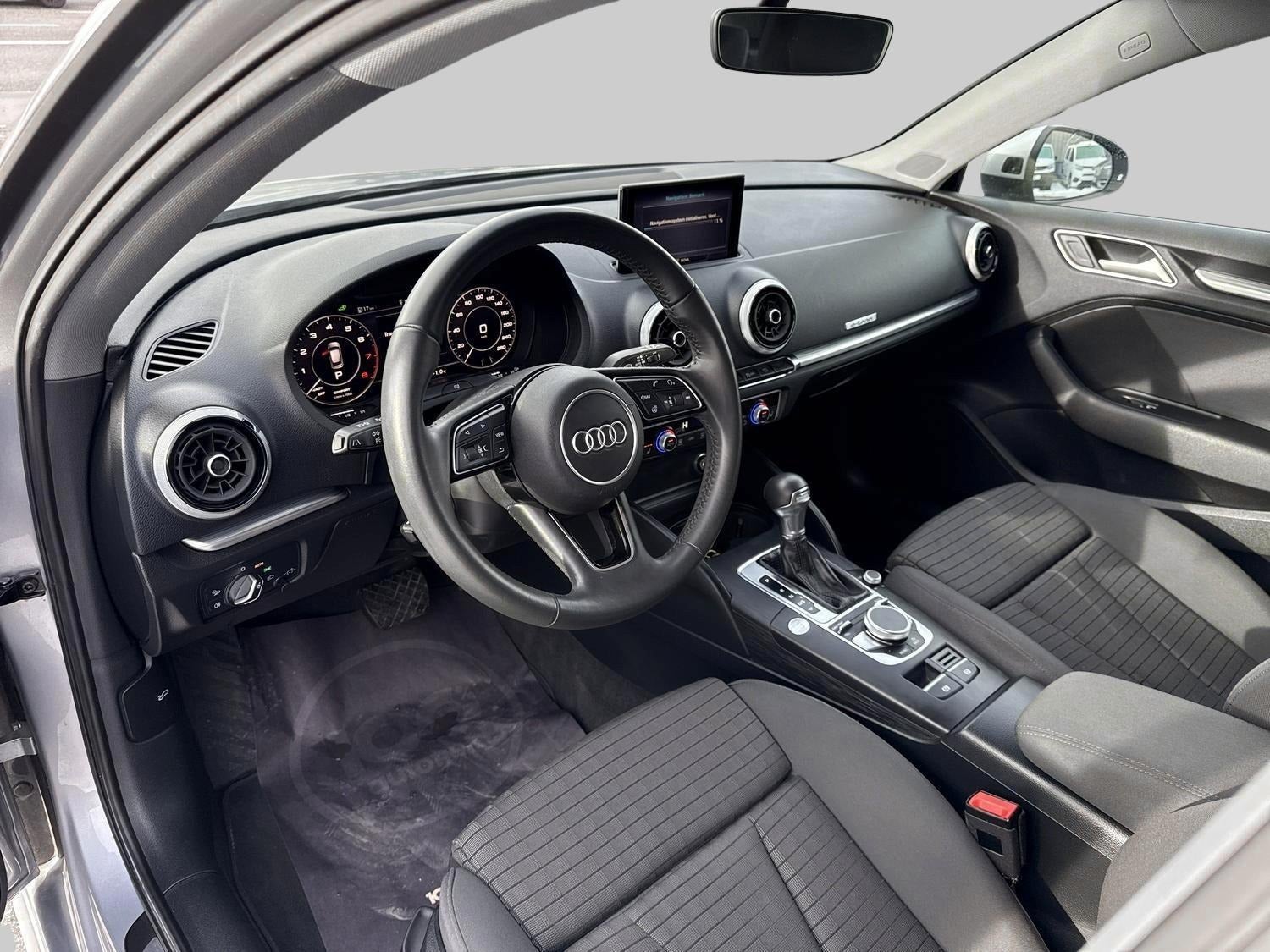 Billede af Audi A3 1,4 e-tron Sport Sportback S-tr.