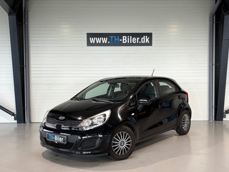 Kia Rio CVVT Active