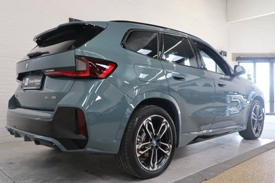 BMW iX1 xDrive30 M-Sport