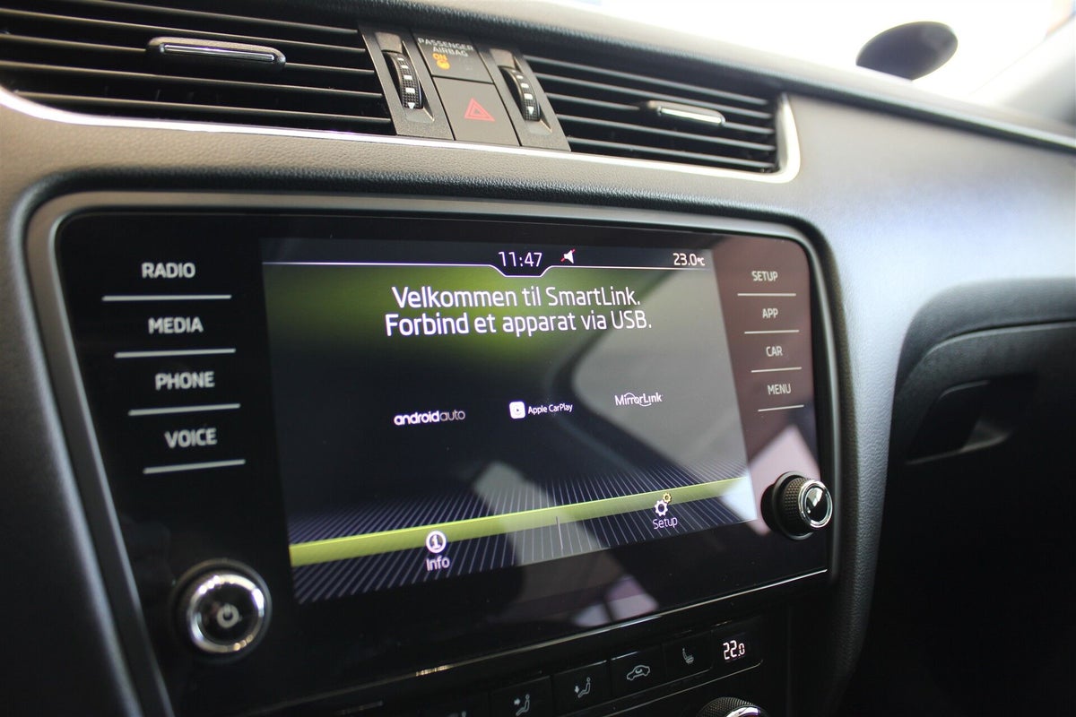 Skoda Octavia TDi 115 Style Combi DSG billede 8
