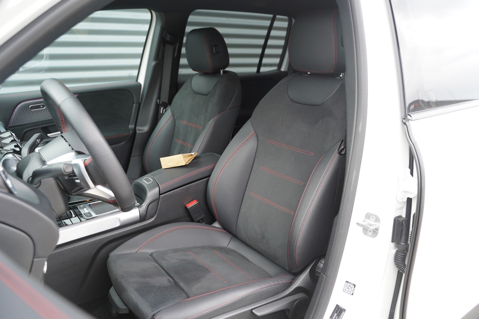 Billede af Mercedes EQB300  AMG Line 4Matic