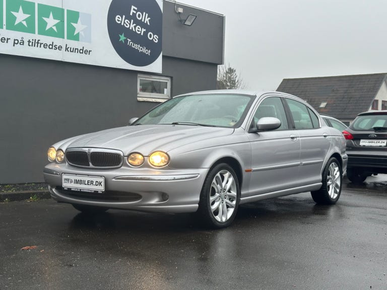 Jaguar X-type Executive aut.