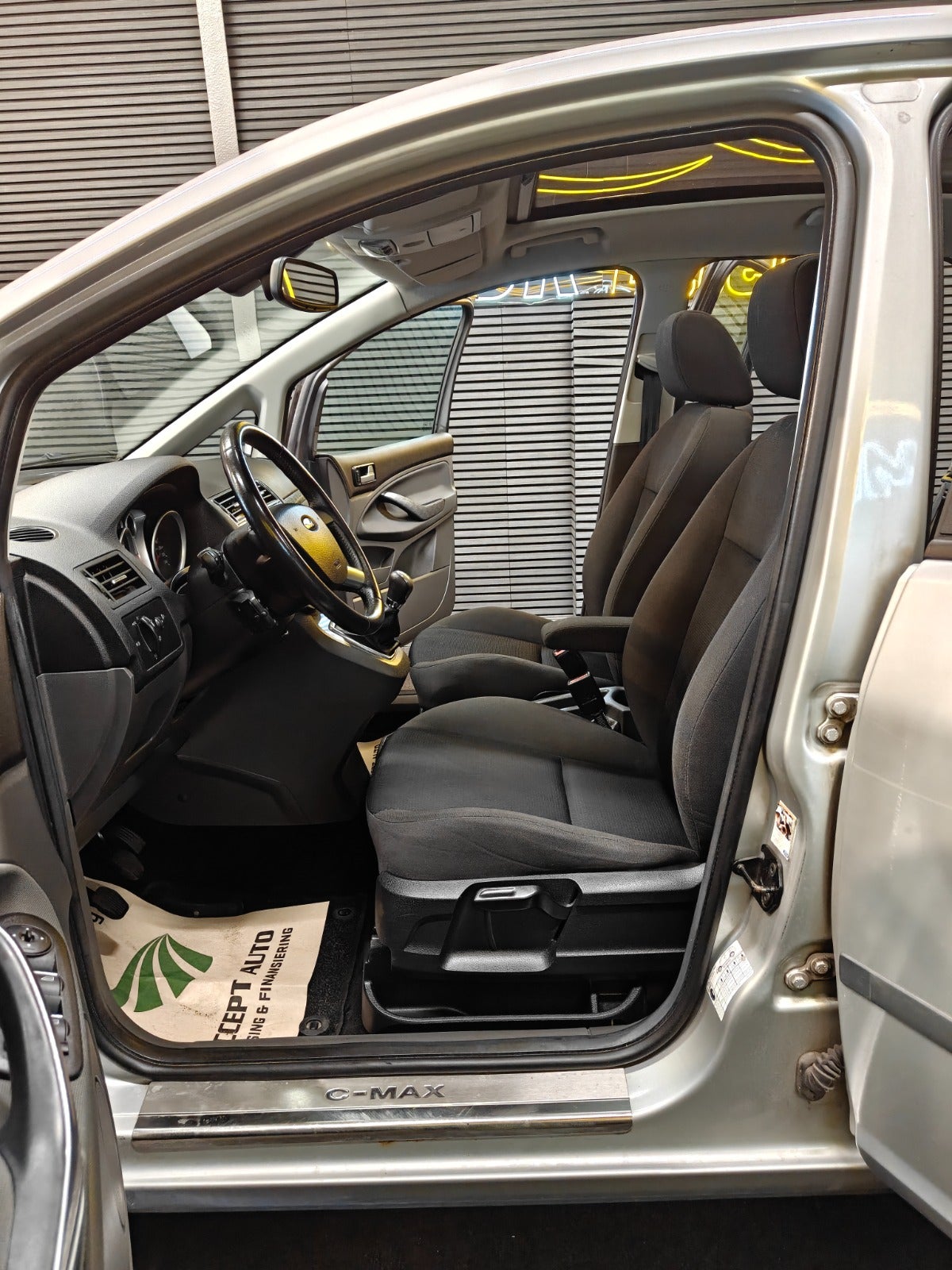 Billede af Ford C-MAX 1,6 Ambiente