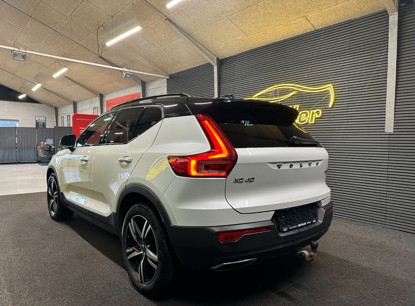 Billede af Volvo XC40 1,5 T5 ReCharge R-Design aut.