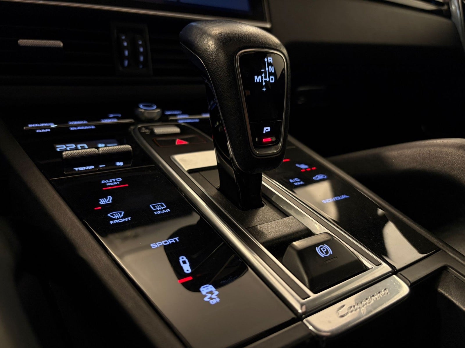 Porsche – Cayenne