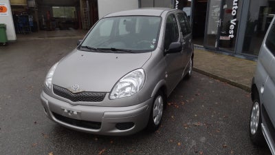 Toyota Yaris Verso 1,4 D-4D Terra komfort 5d