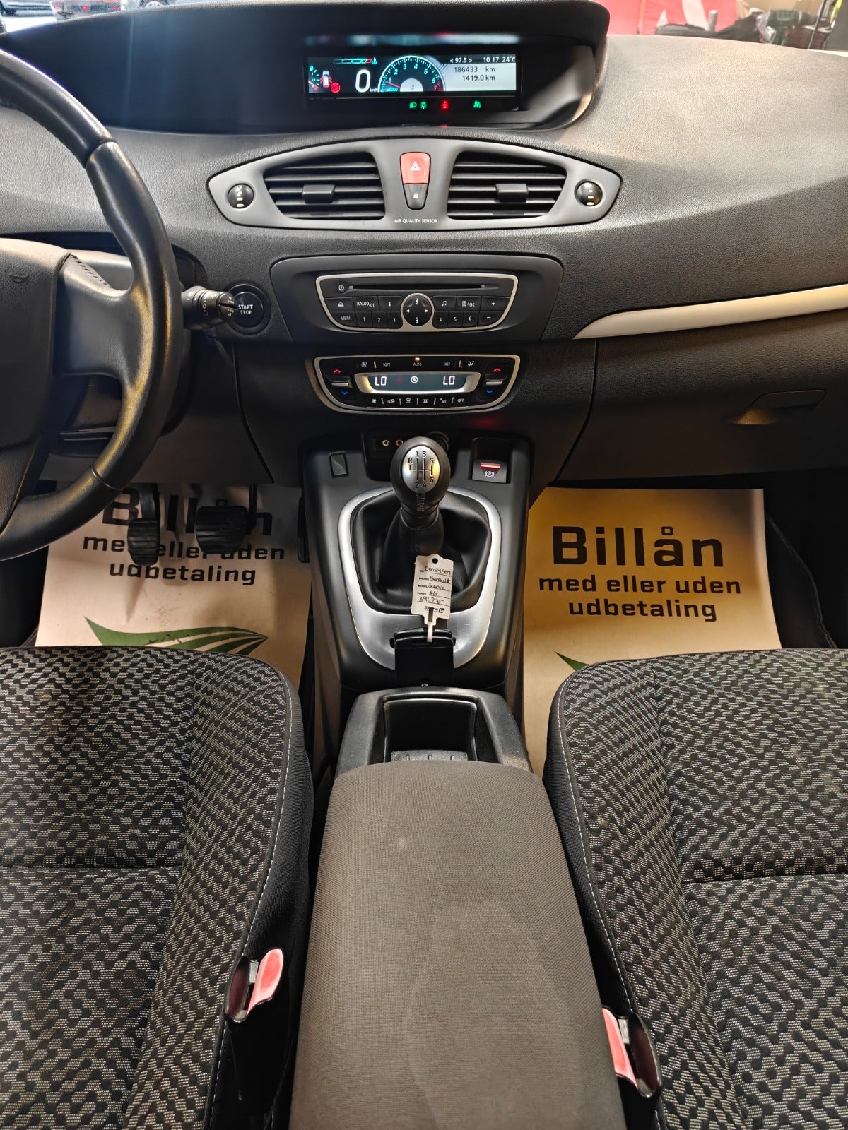 Billede af Renault Grand Scenic III 1,6 16V Authentique+