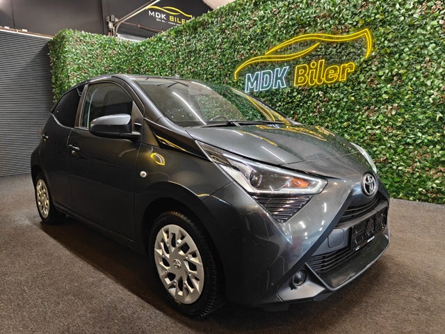 Toyota Aygo 1,0 VVT-i x-clusiv x-shift