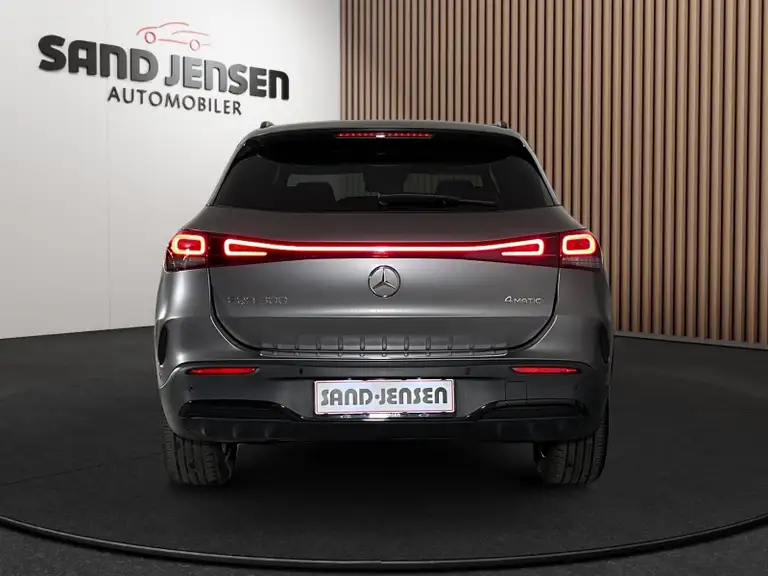 Mercedes EQA300 AMG Line 4Matic Van