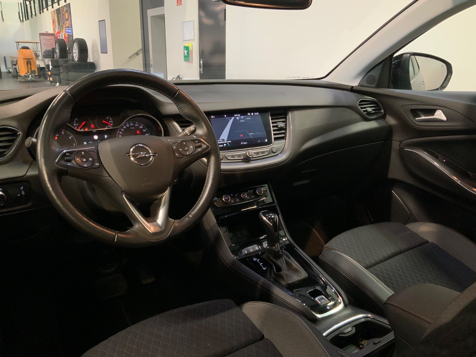 Opel Grandland X (8/8)