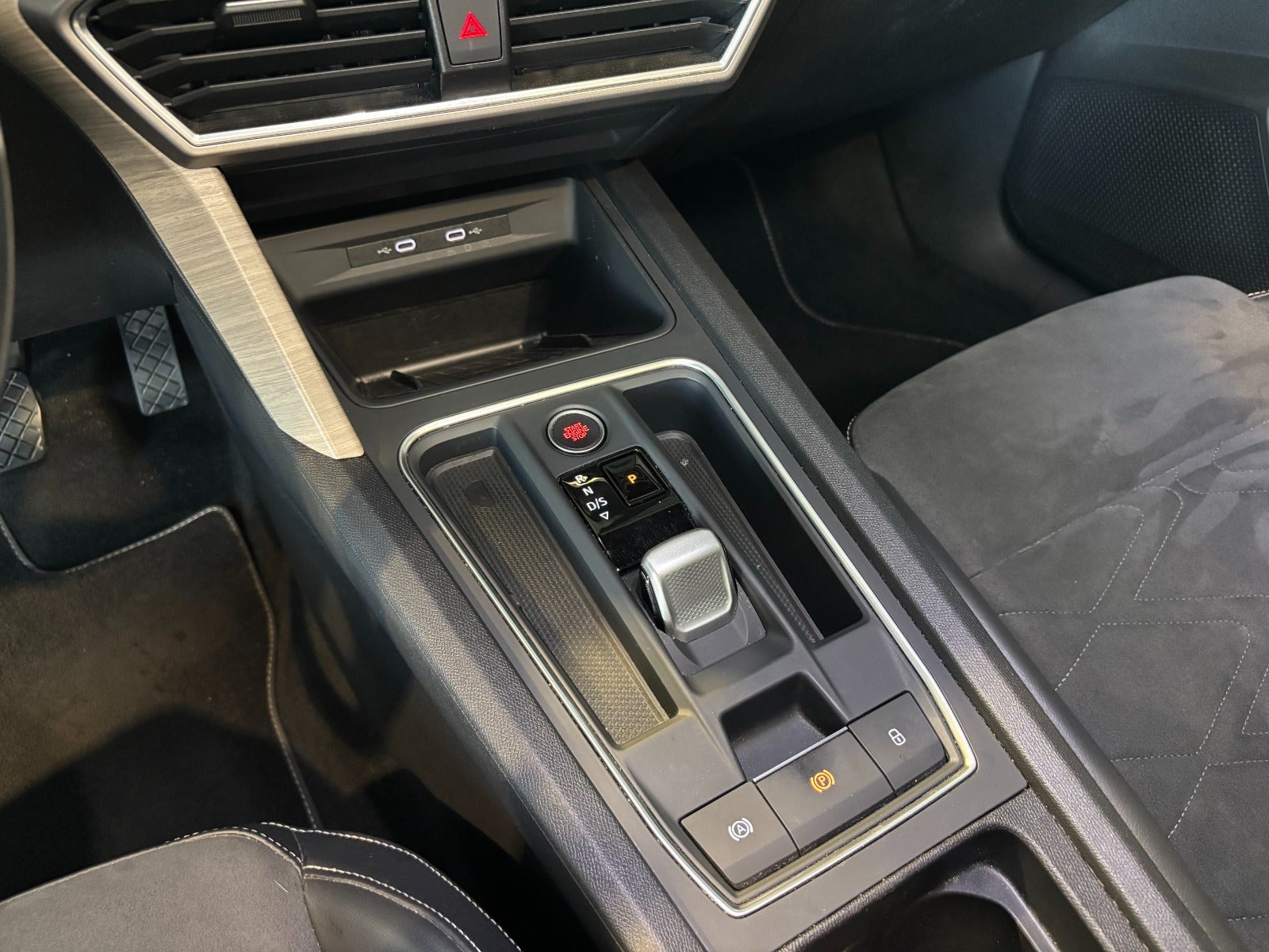Seat Leon 1,4 eHybrid Xcellence Sportstourer DSG 5d - 14