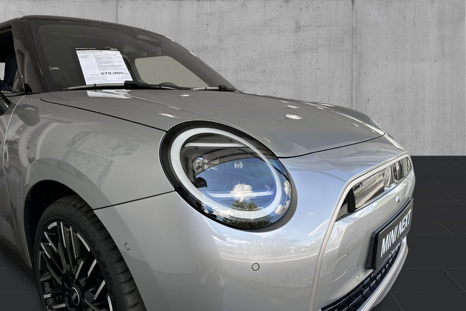 MINI Cooper SE Favoured Trim XL