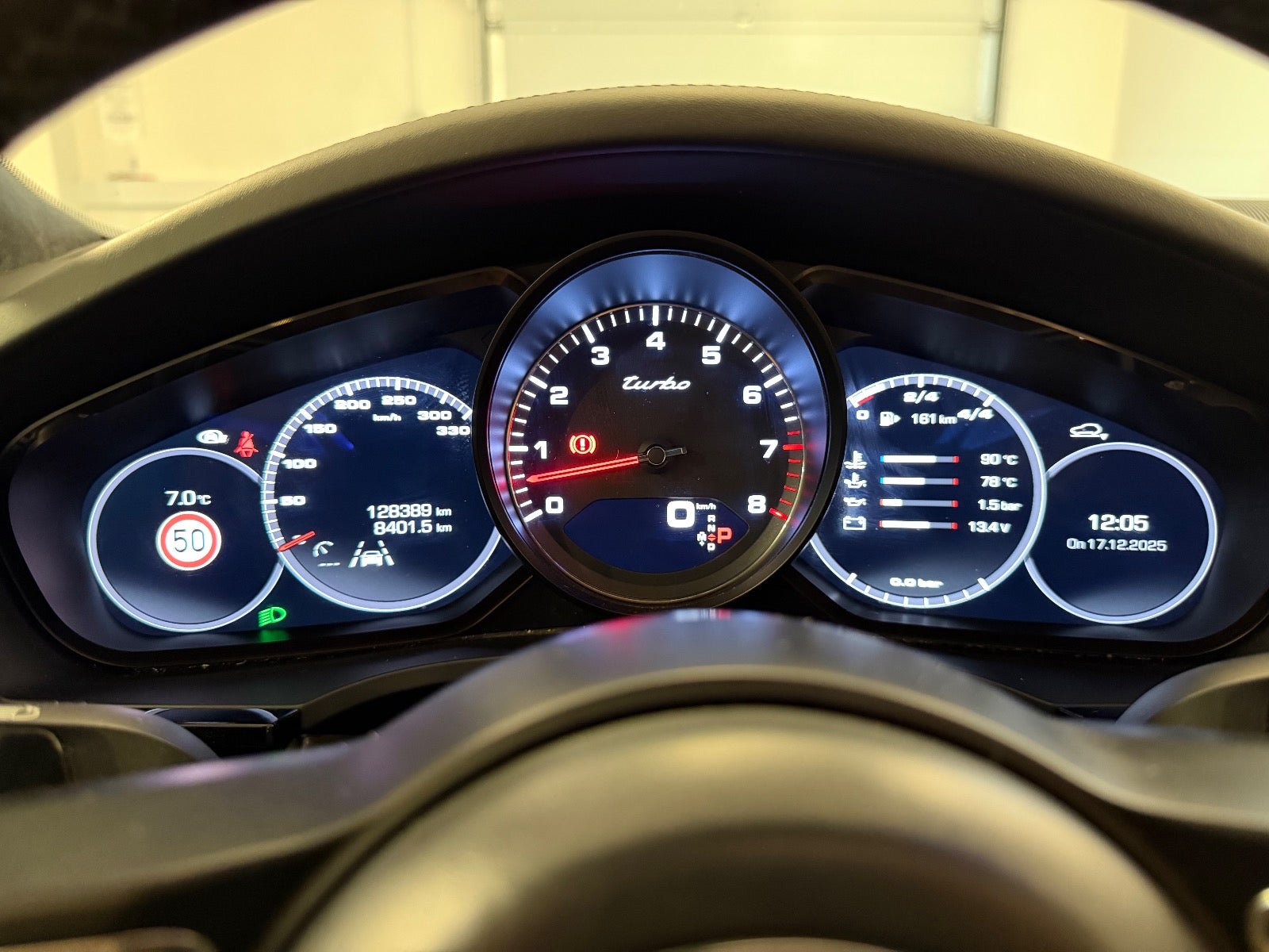 Porsche – Cayenne Turbo