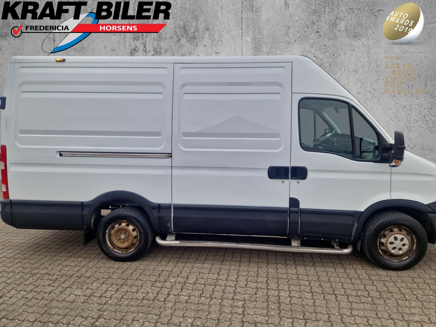 Billede af Iveco Daily 2,3 35S15 12m³ Van