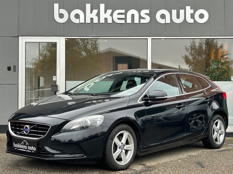 Volvo V40 D2 115 Momentum aut.