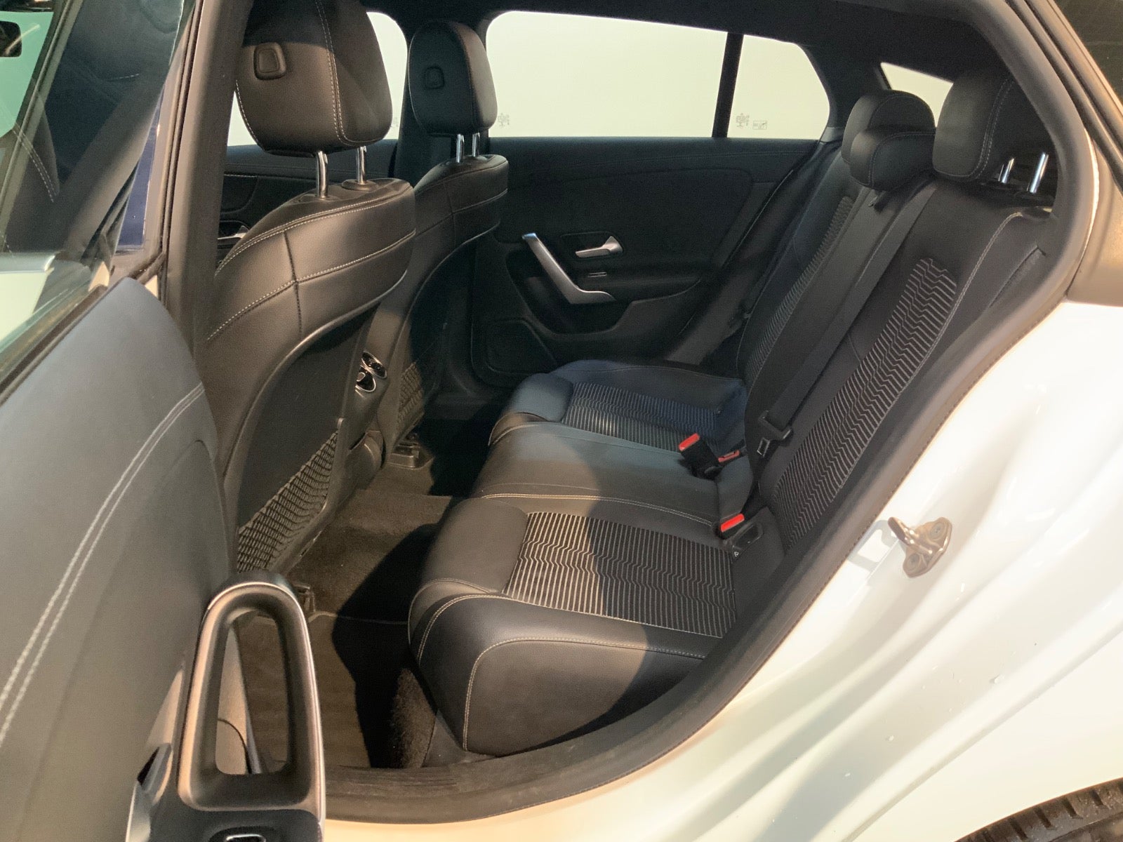 Mercedes-Benz CLA 200 (8/8)