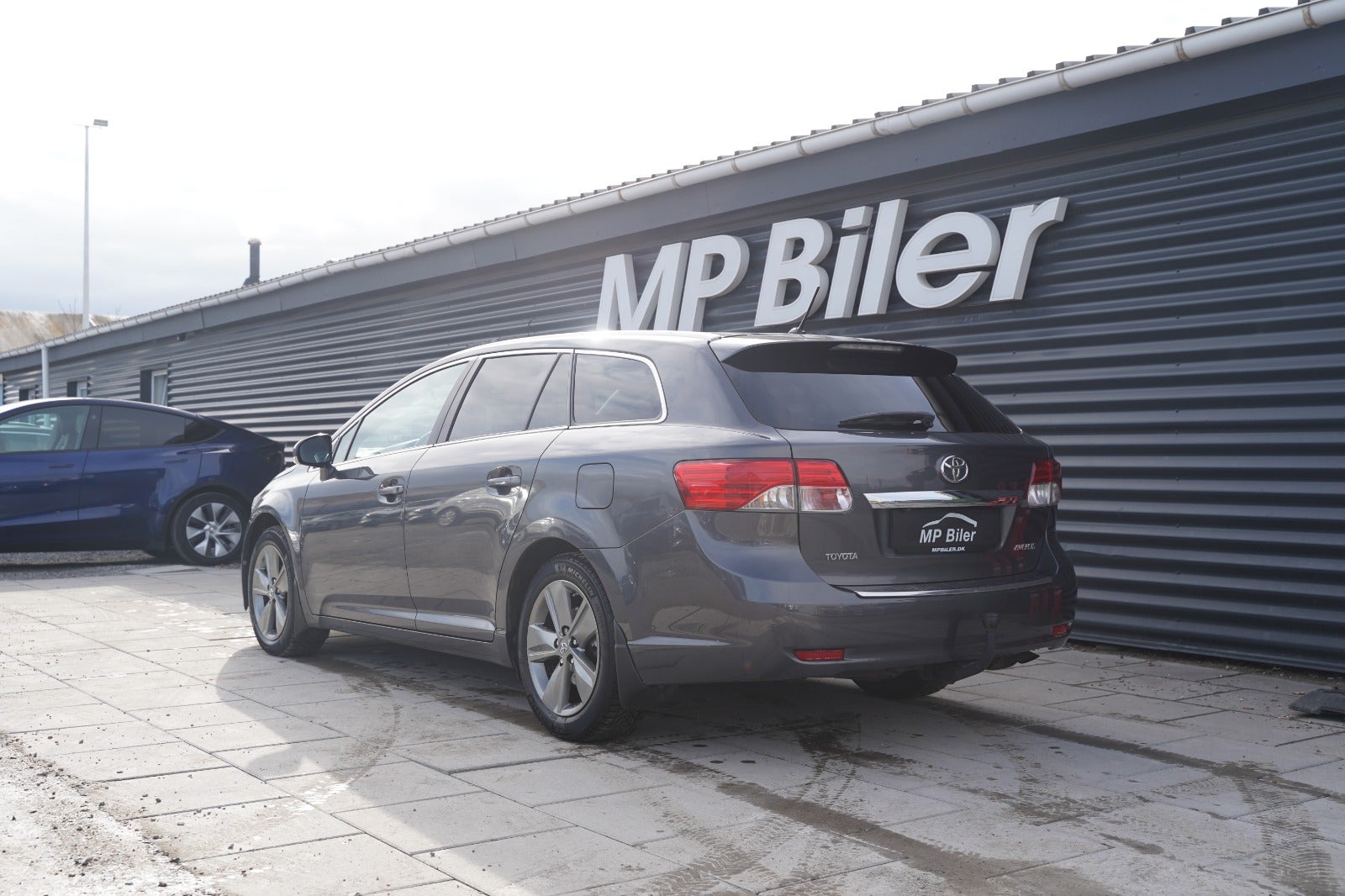 Billede af Toyota Avensis 2,0 VVT-i T3 stc. MDS