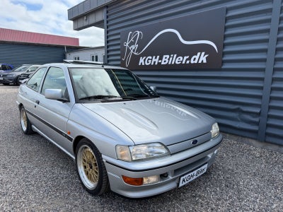 Ford Escort 2,0 RS2000 3d