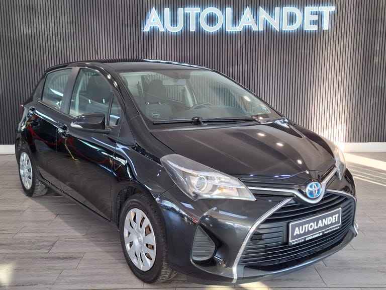 Toyota Yaris Hybrid H1 e-CVT