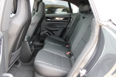 Porsche Macan 4 