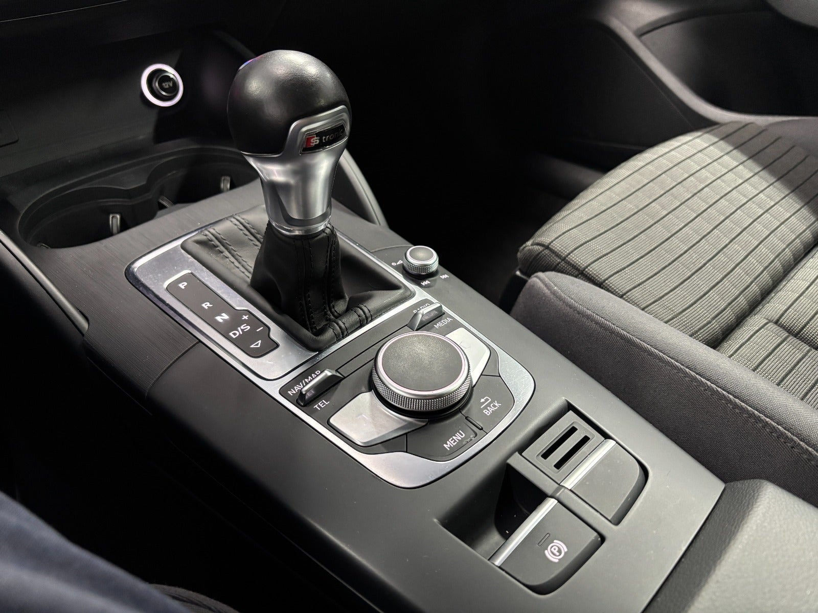 Billede af Audi A3 35 TDi S-line Sportback S-tr.