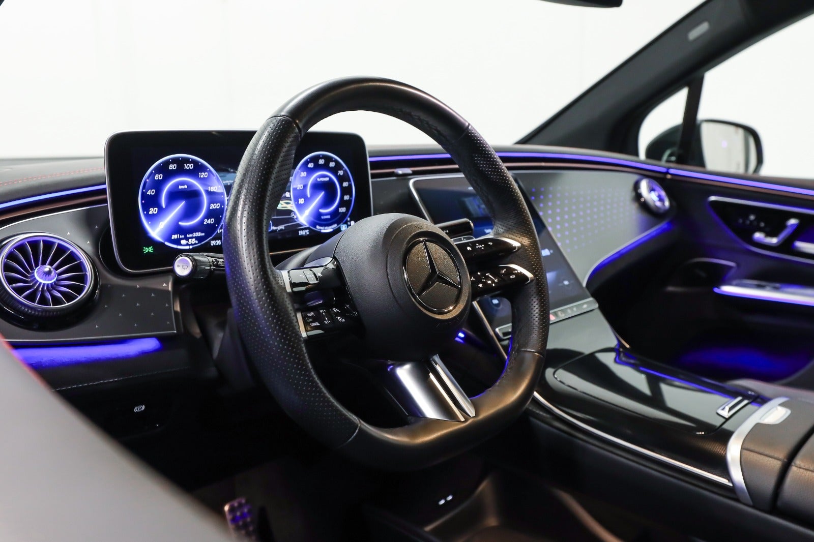 Mercedes-Benz EQE 350 SUV