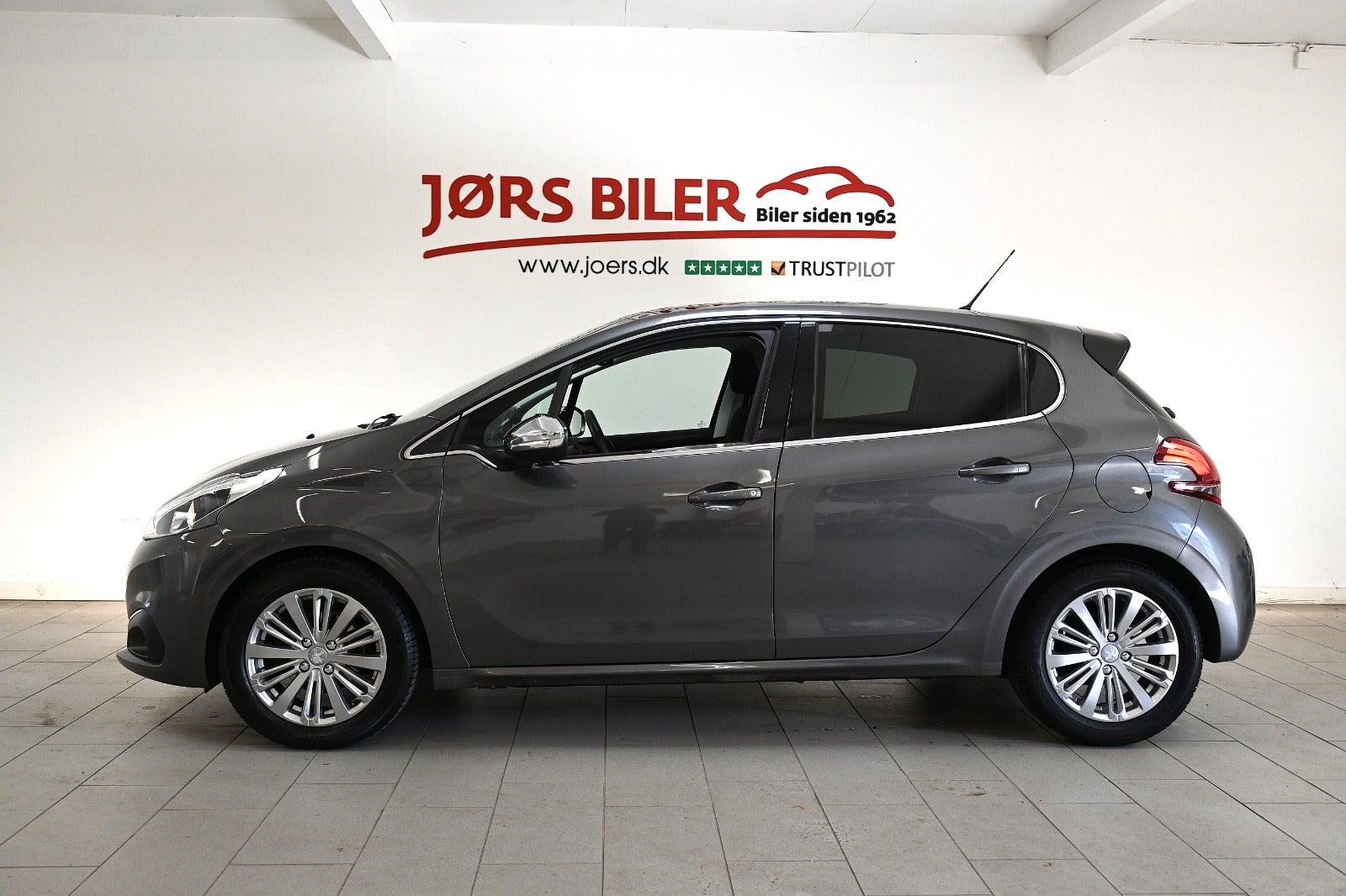 Peugeot 208 PureTech 82 Exclusive+