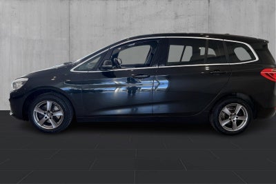 BMW 218i Gran Tourer Advantage - 1