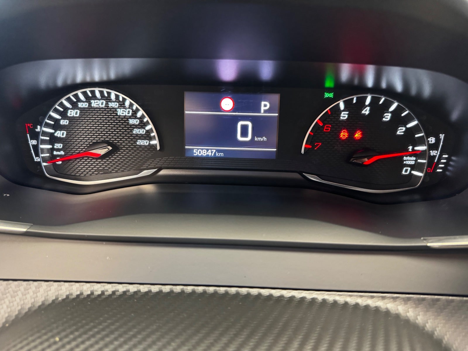 Billede af Peugeot 2008 1,2 PureTech 130 Platin EAT8